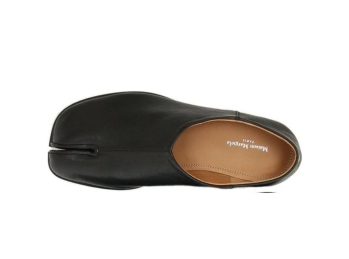 Maison Margiela Tabi: Женские кожаные туфли с раздвоенным мыском, чёрные — изображение 3